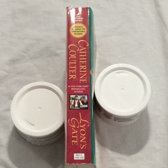 3/$5📚or 6/$10💖Romance Lyon’s Gate By Catherine Coulter - Picture 4 of 6